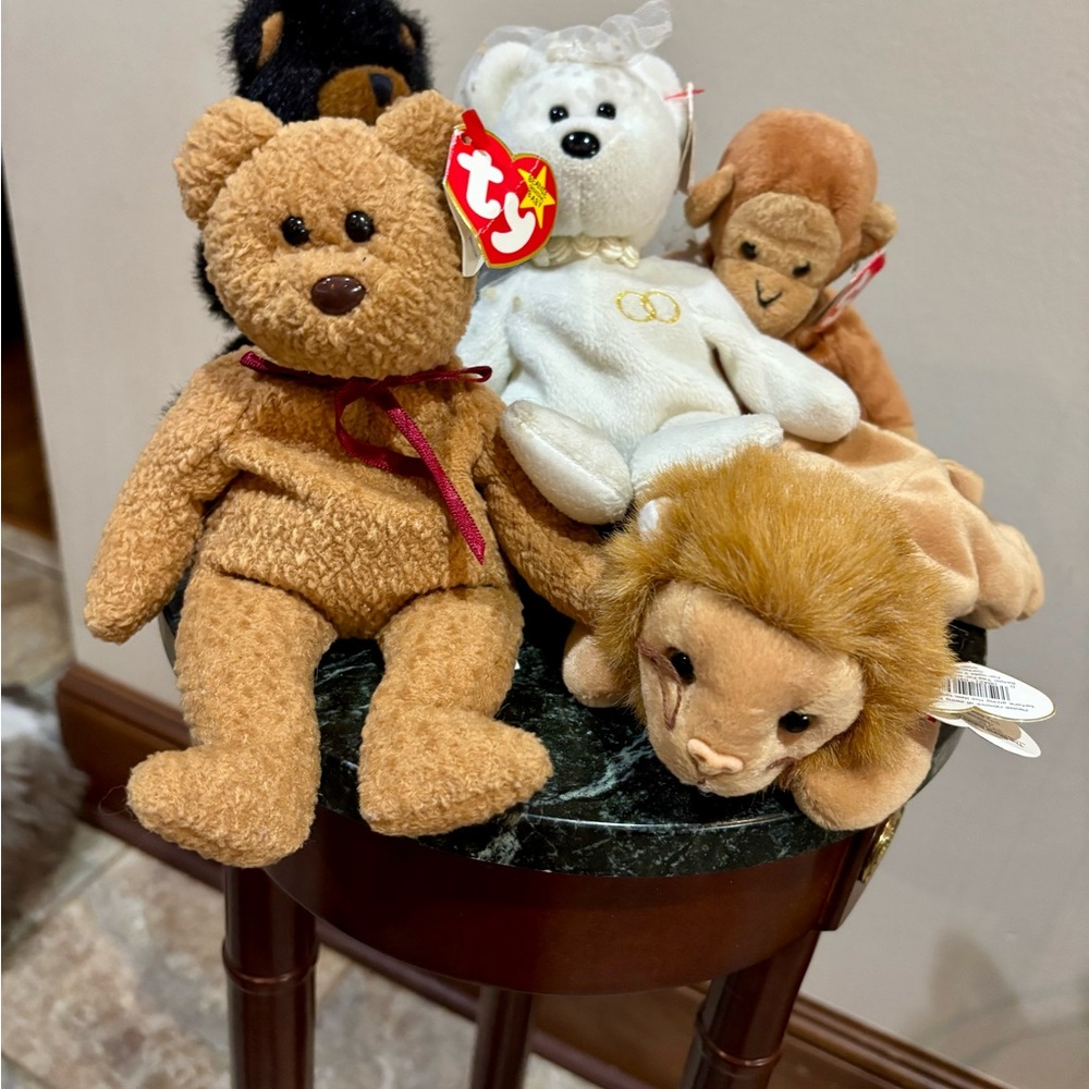 Ty Beanie Babies - Bears, Monkey, Lion